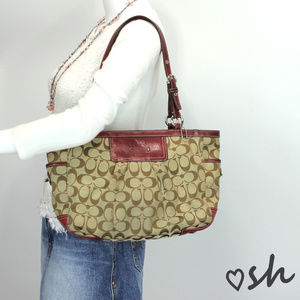 Coach Burgundy Trim Pleated Gallery Tote Purse